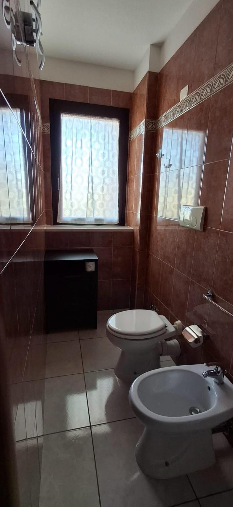 B&B La Ninfa Del Lago Лезина Экстерьер фото