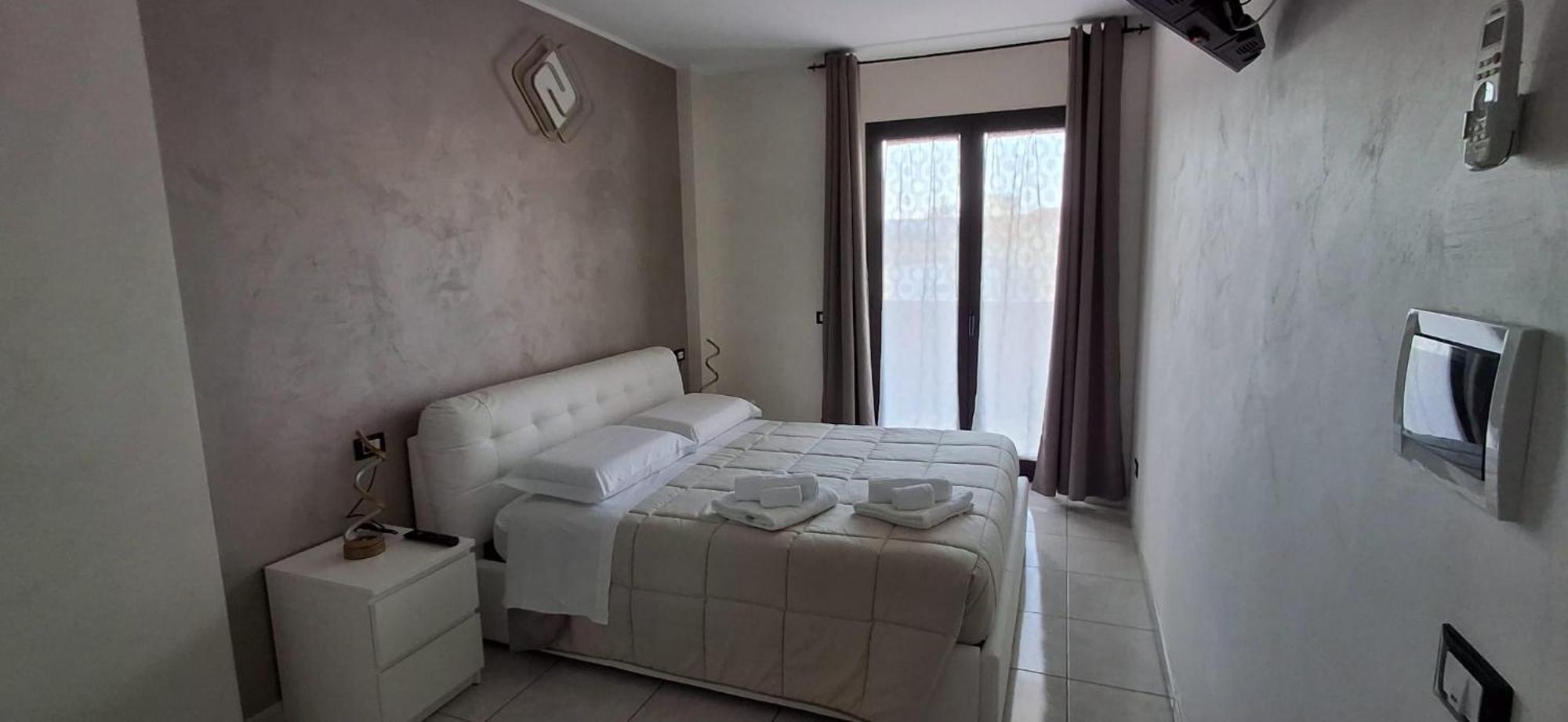 B&B La Ninfa Del Lago Лезина Экстерьер фото